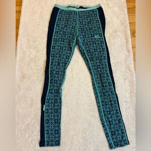 Kari Traa Aqua and Navy Geometric Leggings